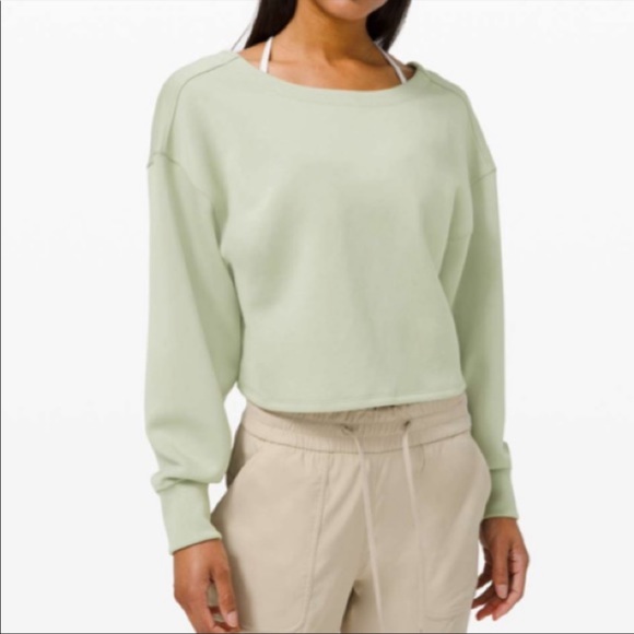 Lululemon twist back to front pullover/green fern sz 6 - Picture 1 of 4